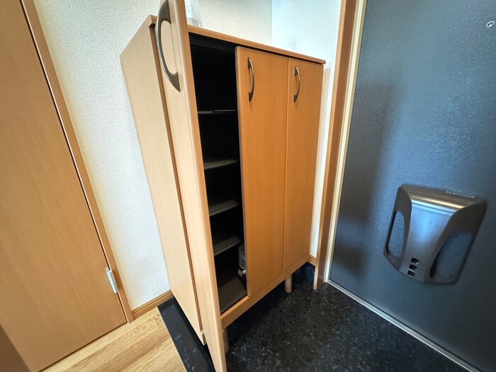 物件内観写真18　(靴箱)