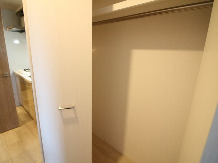 物件内観写真9　(収納)