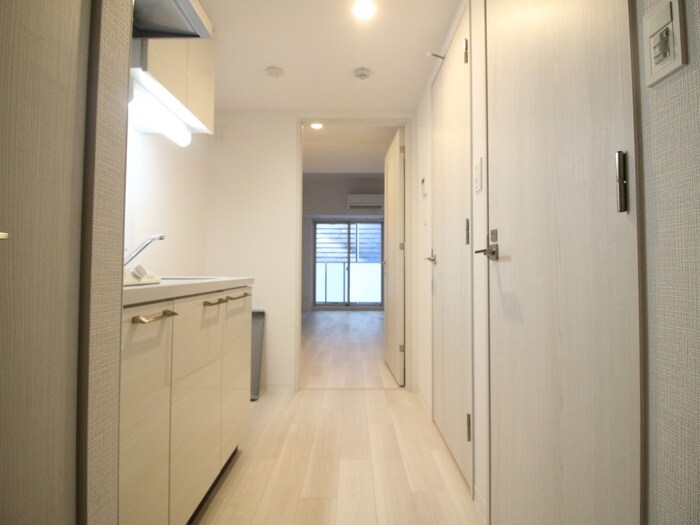 物件内観写真15　(廊下)