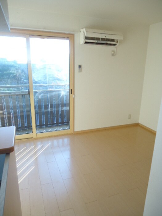 物件内観写真5　(居室)