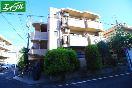 ワイズ高見外観写真