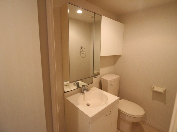 物件内観写真13　(洗面)