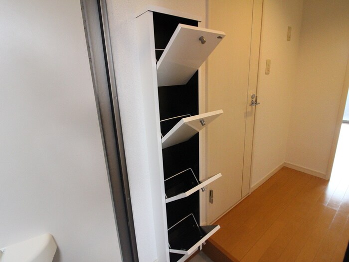 物件内観写真18　(靴箱)