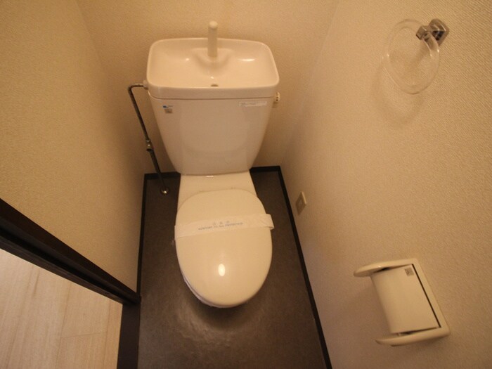 物件内観写真15　(トイレ)
