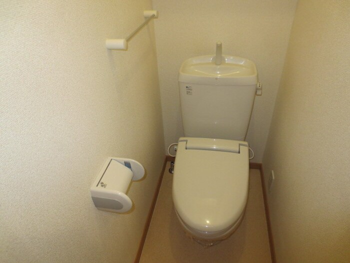 物件内観写真11　(トイレ)