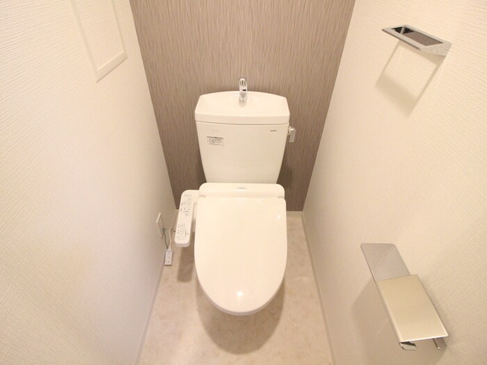 物件内観写真12　(トイレ)