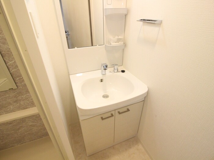 物件内観写真13　(洗面)