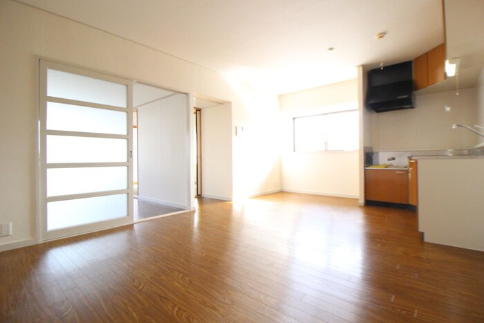 物件内観写真7　(居室)