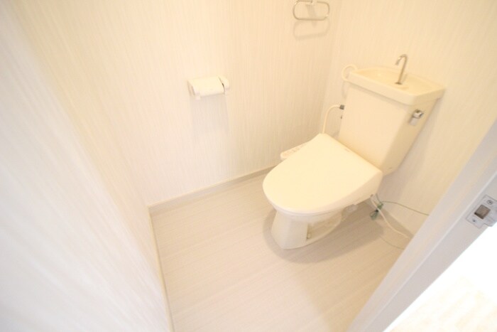 物件内観写真11　(トイレ)