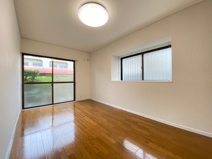 物件内観写真19　(居室)