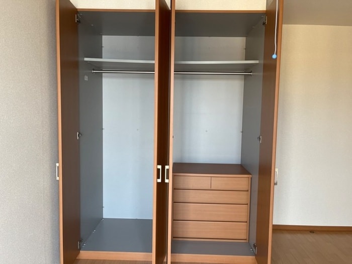 物件内観写真15　(収納)