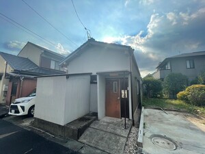 河口　貸家外観写真