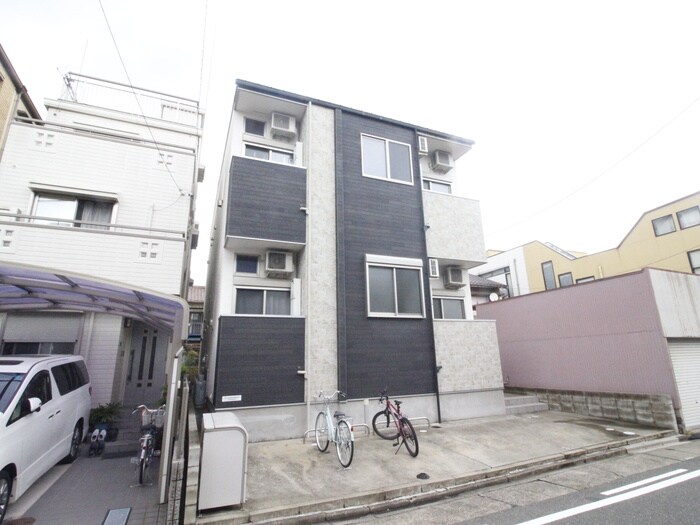 物件外観写真2　(外観写真)