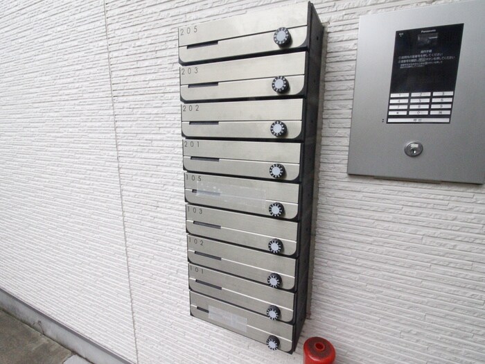 物件外観写真6　(建物設備)