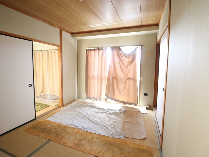 物件内観写真9　(居室)