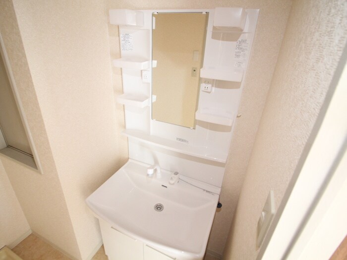 物件内観写真14　(洗面)