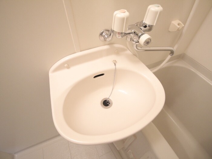 物件内観写真10　(洗面)