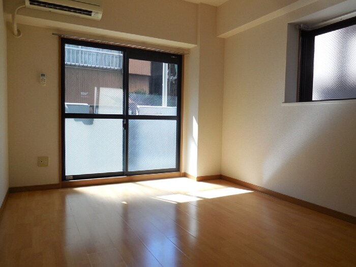 物件内観写真14　(居室)