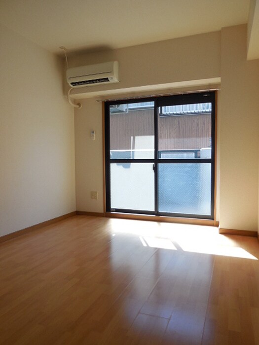 物件内観写真19　(居室)