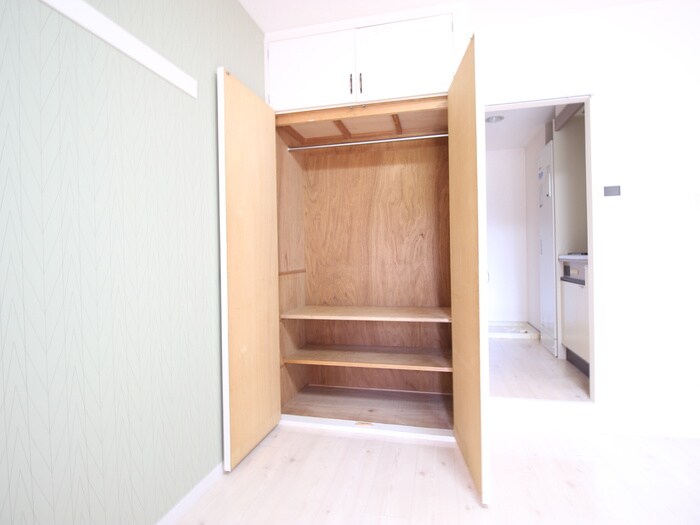 物件内観写真11　(収納)