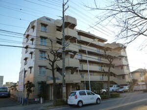 ア－バンハイム外観写真