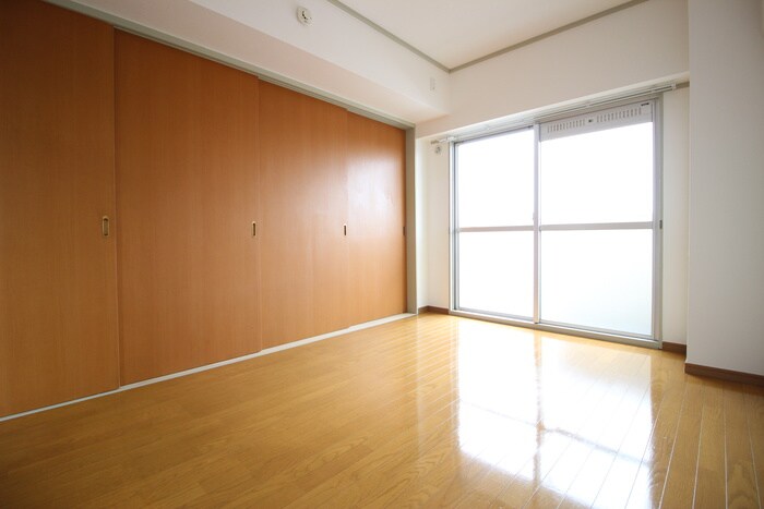 物件内観写真18　(居室)