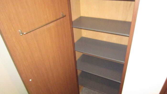 物件内観写真13　(靴箱)