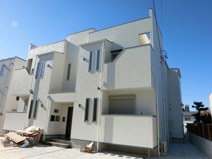 物件外観写真2　(外観写真)