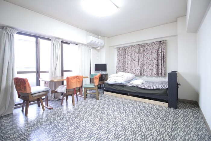 物件内観写真7　(居室)