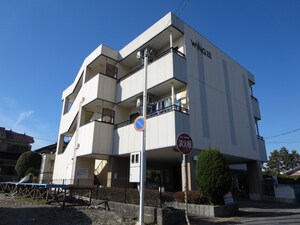 ウイング３外観写真