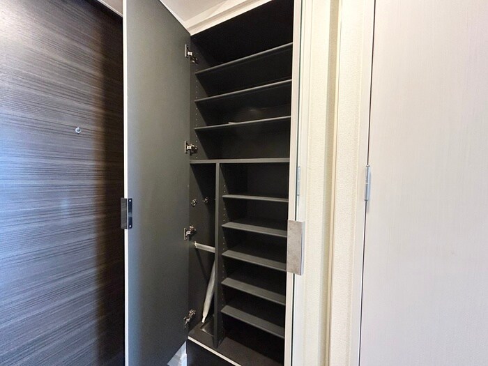 物件内観写真17　(靴箱)