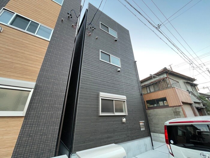 物件外観写真6　(外観写真)