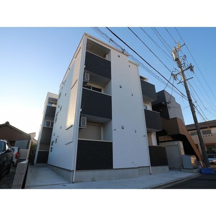 物件外観写真1　(外観写真)