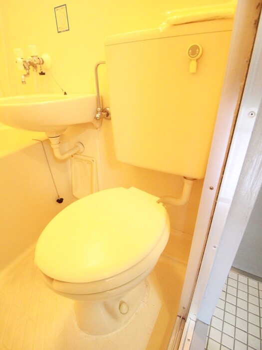 物件内観写真12　(トイレ)