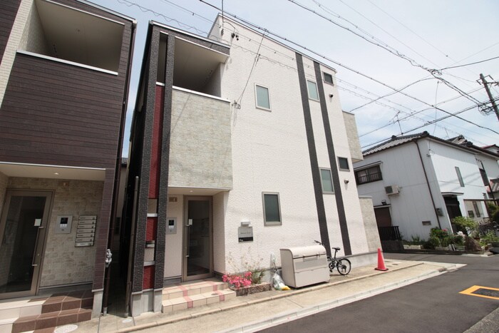 物件外観写真2　(外観写真)