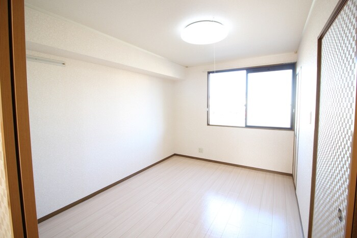 物件内観写真17　(居室)