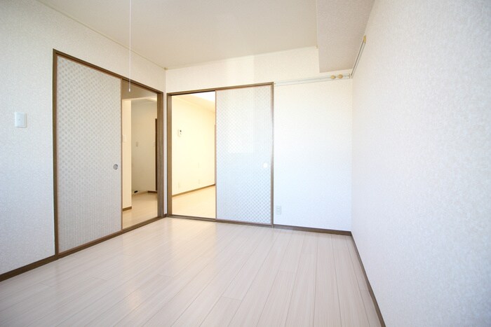 物件内観写真18　(居室)