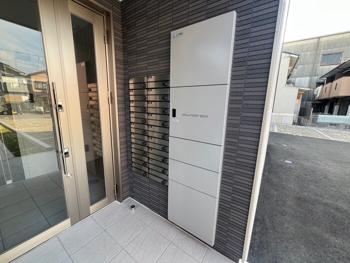 物件外観写真5　(建物設備)