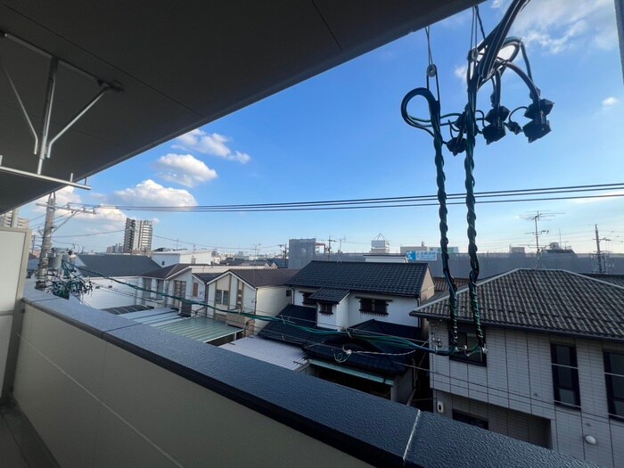 物件内観写真22　(室内からの展望)