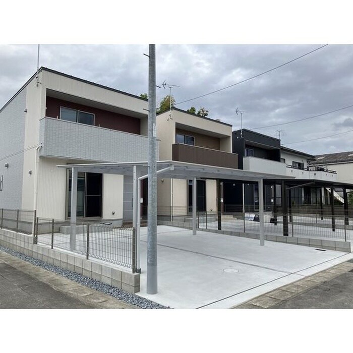 物件外観写真2　(外観写真)