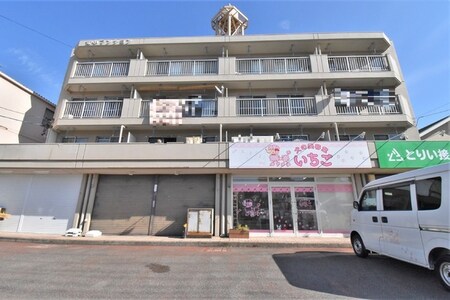 荒中マンション外観写真