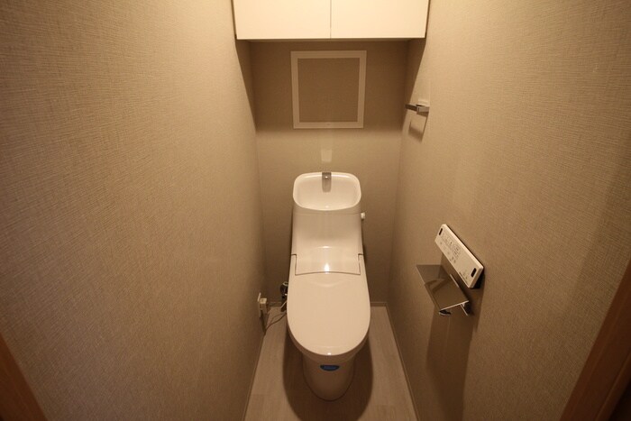 物件内観写真11　(トイレ)