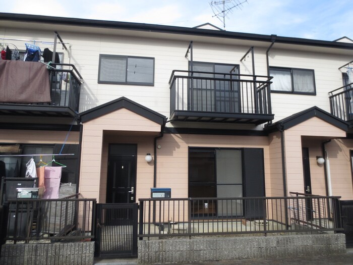 物件外観写真4　(エントランス部分)