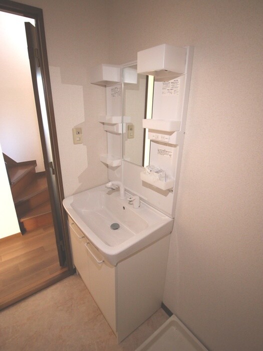 物件内観写真10　(洗面)