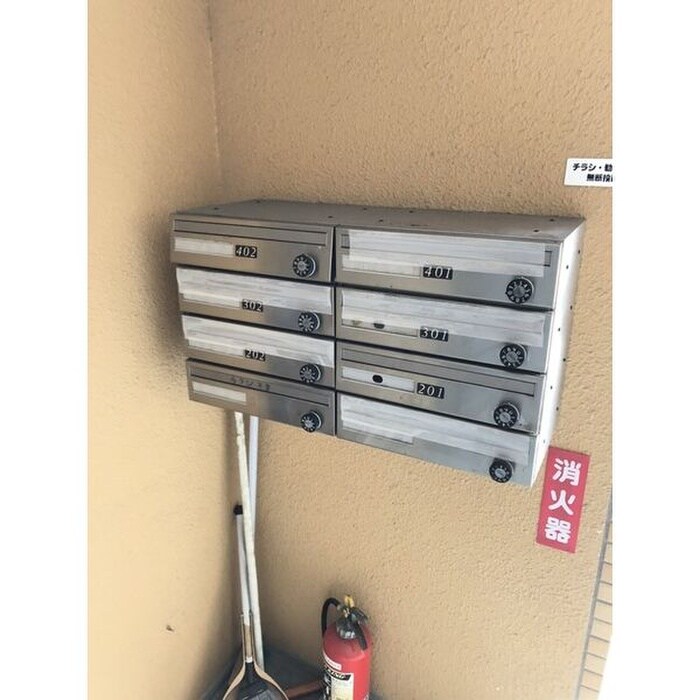 物件外観写真4　(建物設備)