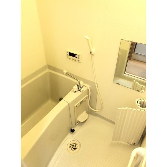 物件内観写真8　(バス／シャワールーム等)