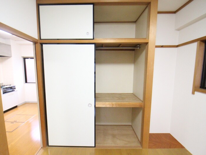 物件内観写真9　(収納)