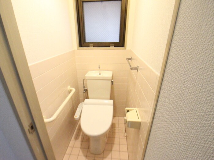 物件内観写真11　(トイレ)