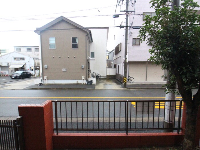 物件内観写真22　(室内からの展望)