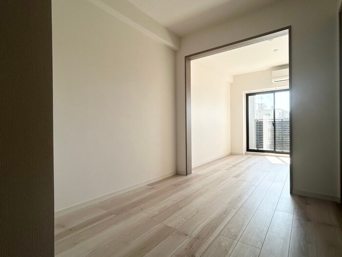 物件内観写真9　(居室)